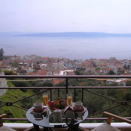 Πανσιόν αγράμπελη 3*