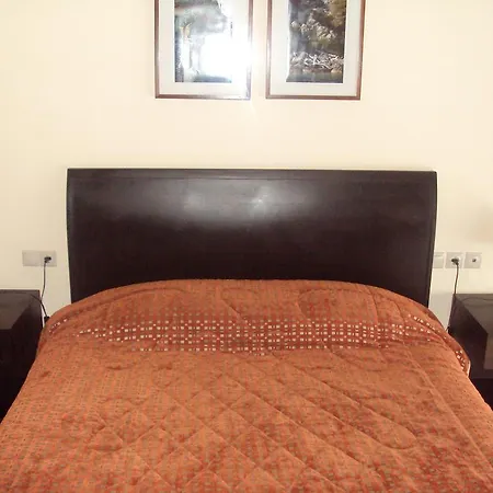 Πανσιόν αγράμπελη 3*