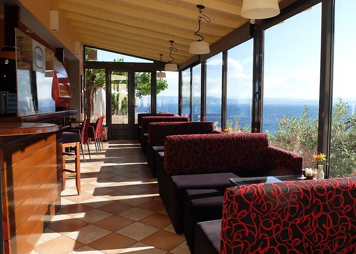 Agrabeli 3* Limni (Evia)